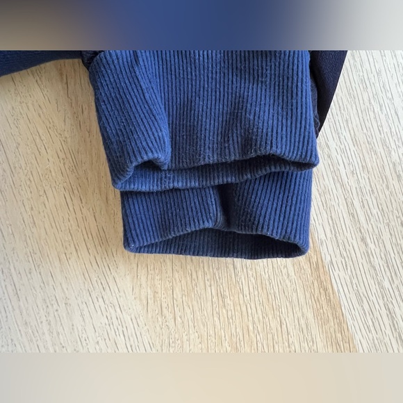 Nation x SoulCycle Cropped Sweatshirt Navy Contrast Sleeve M - Picture 12 of 12